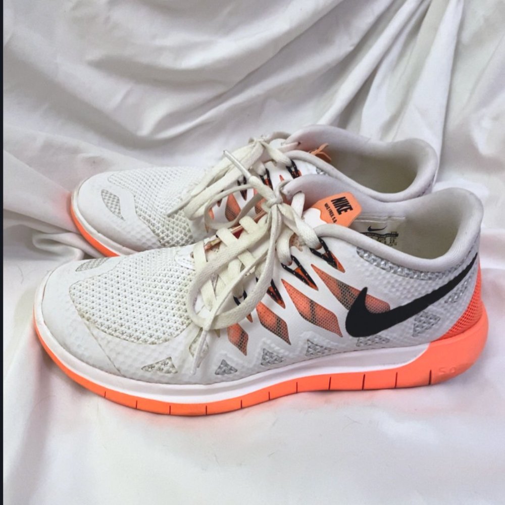 Nike Free 5.0 2015 Running Shoes in Size 6